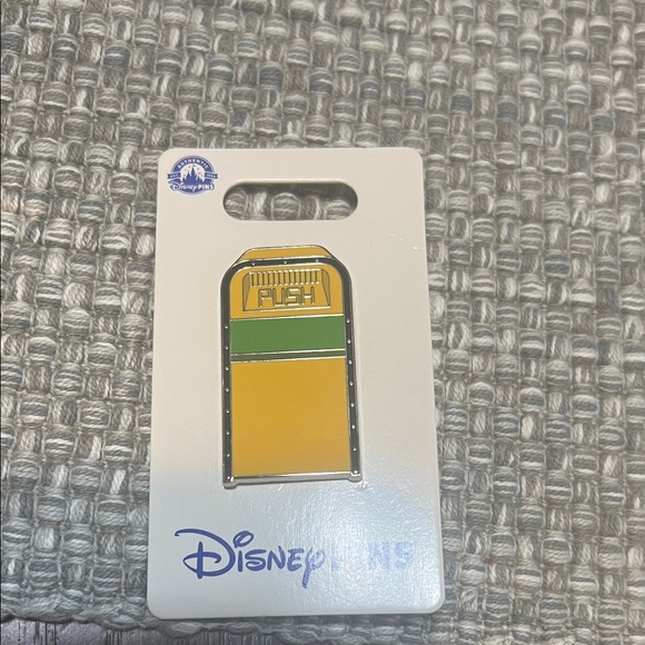 Disney Pluto Trash Can Pin - Picture 1 of 2